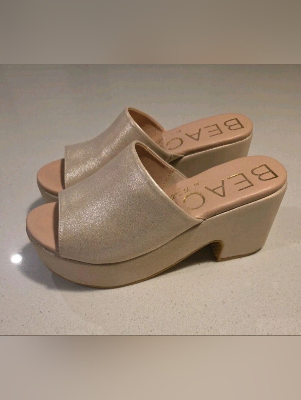 Beach by Matisse Sz 7 Women's Tammy Platform Slides Beige Neutral Coastal